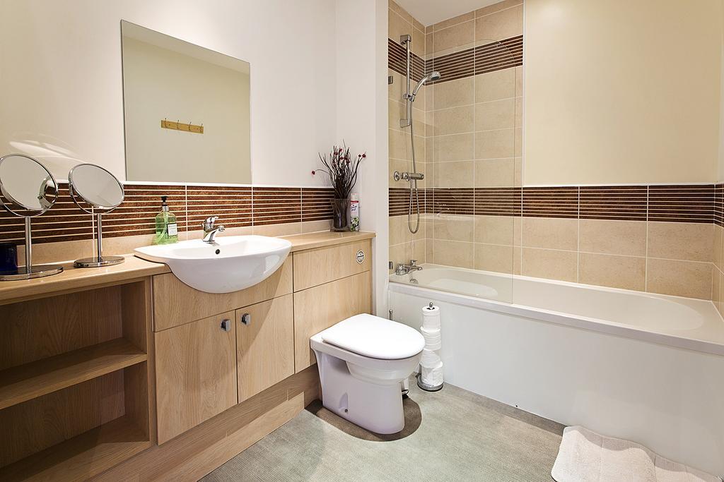 Lochend Park View Apartment エディンバラ エクステリア 写真